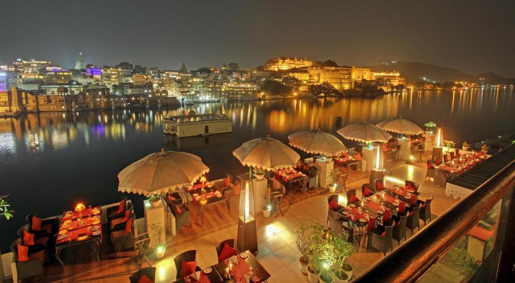 Best Rooftop Restaurant in Udaipur