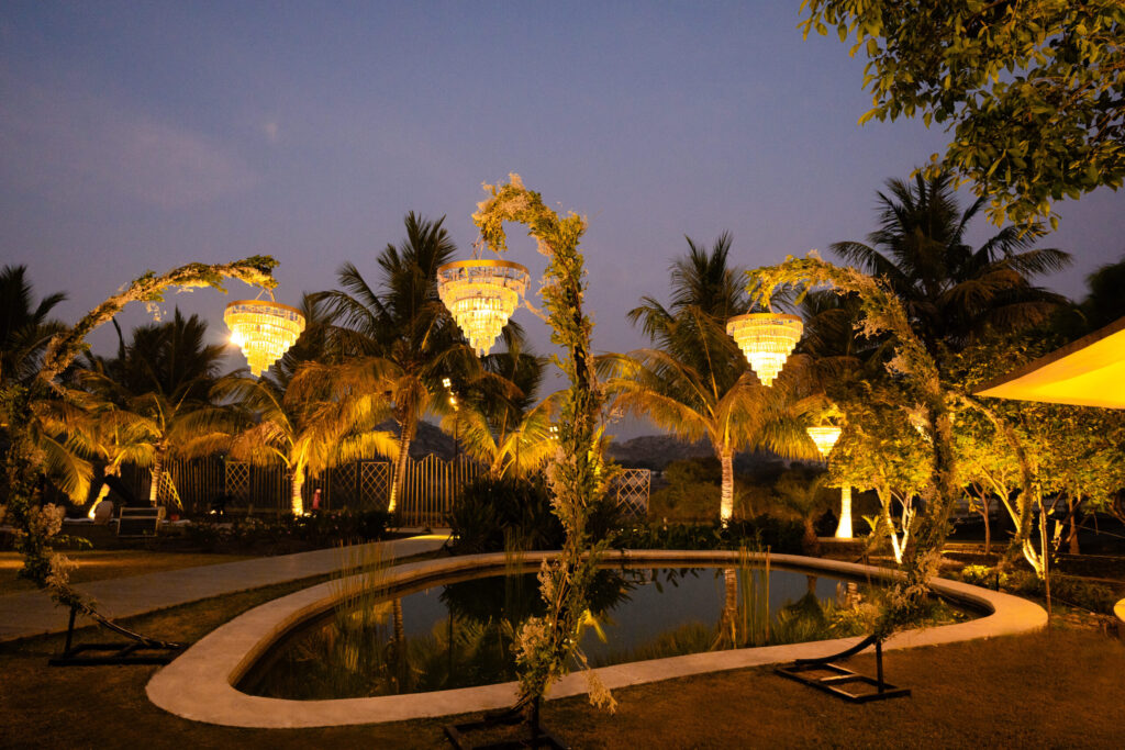 Outdoor wedding decor ideas